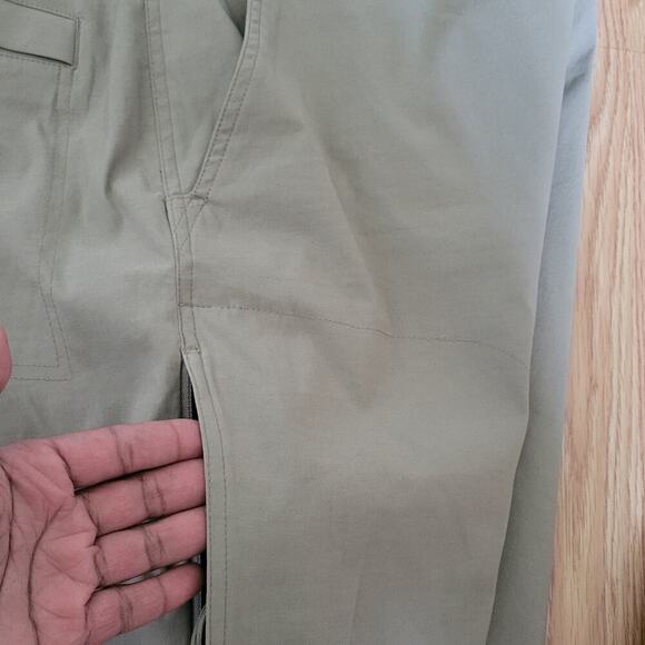 350 Columbia Mens Cargo Shorts Sz 40 - Picture 3 of 9